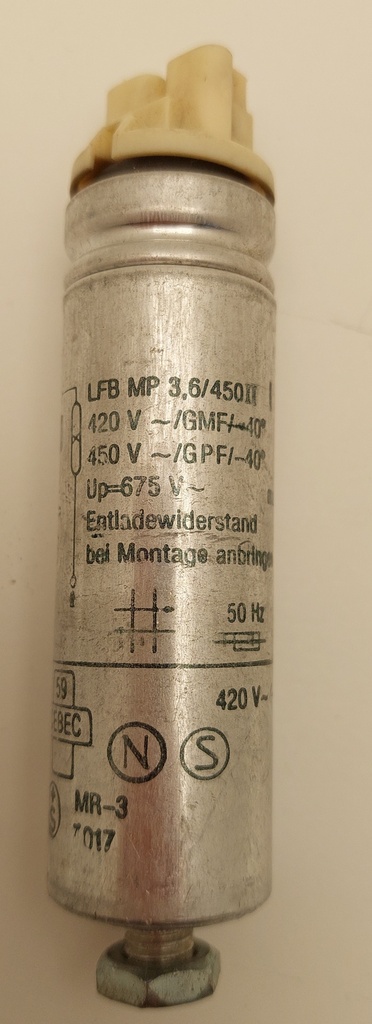 Condensator MP 3,6µF 420VAC Ø25x80mm m8 ±4%