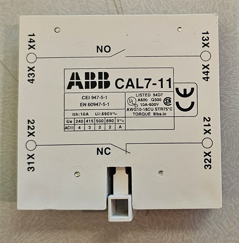 aanbouw contact 10A 600v 1NC 1NO