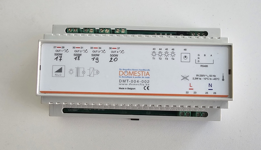 Domestia - Uitbreidingsmodule met 4 afstandsgedimde uitgangen (4x500W)  gebruikt 