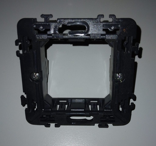 [L4702G] Modulehouder Living 2 modules hartafstand 71mm bticino